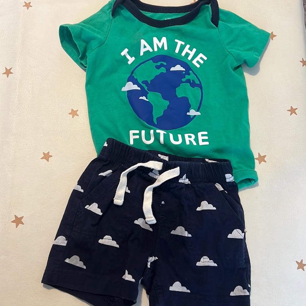 Baby Gap “ I am the Future” outfit 6-12 months